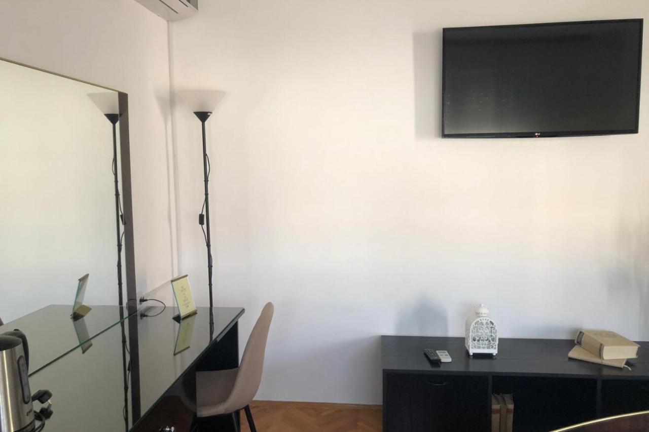 Ni Apartments Ivan מראה חיצוני תמונה