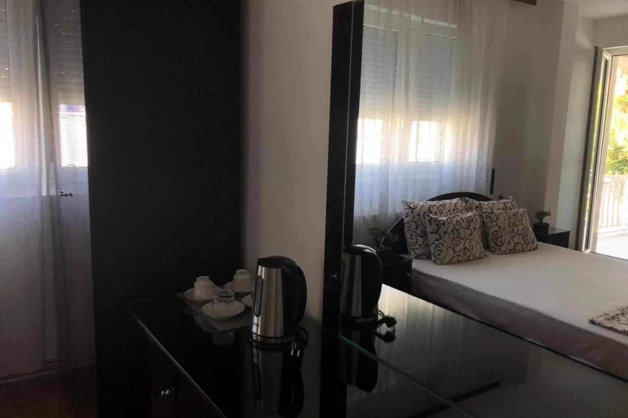 Ni Apartments Ivan מראה חיצוני תמונה